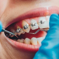 The Downtown Dentists logo